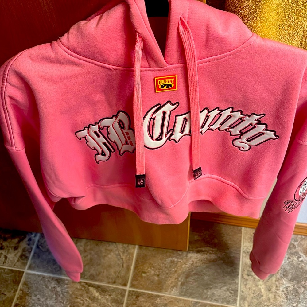 FB County Crop Hoodie
